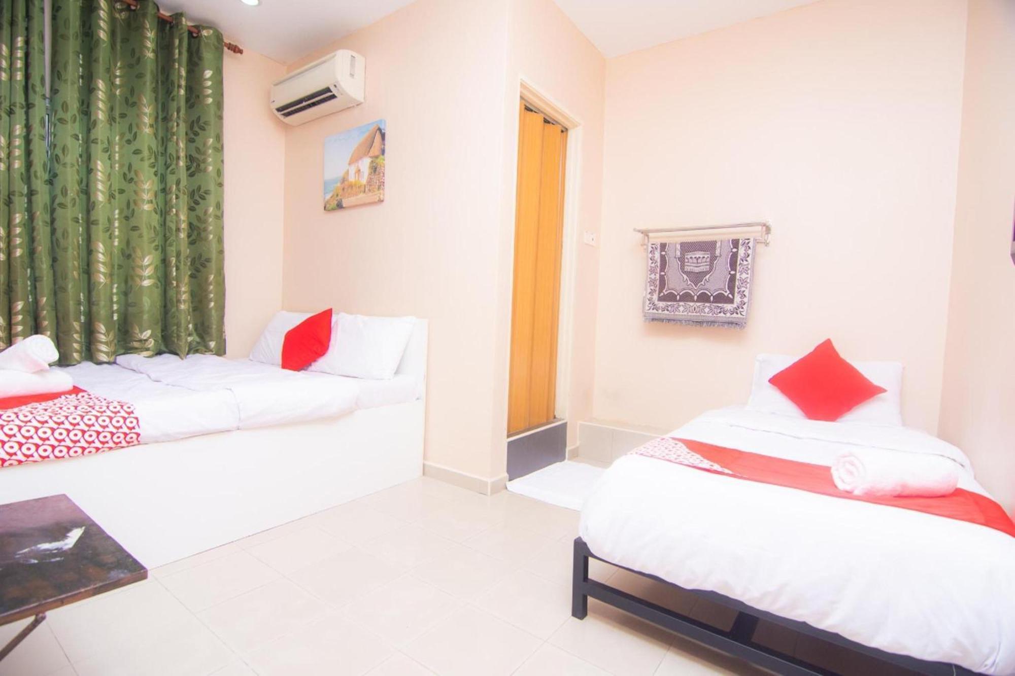 Oyo 1224 Hotel Hajah Rohayah Tanjong Malim Εξωτερικό φωτογραφία