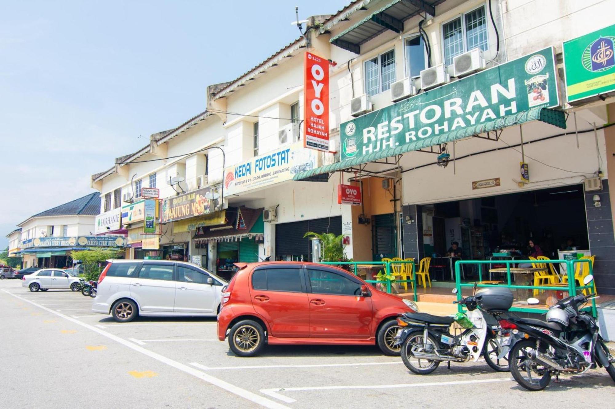 Oyo 1224 Hotel Hajah Rohayah Tanjong Malim Εξωτερικό φωτογραφία